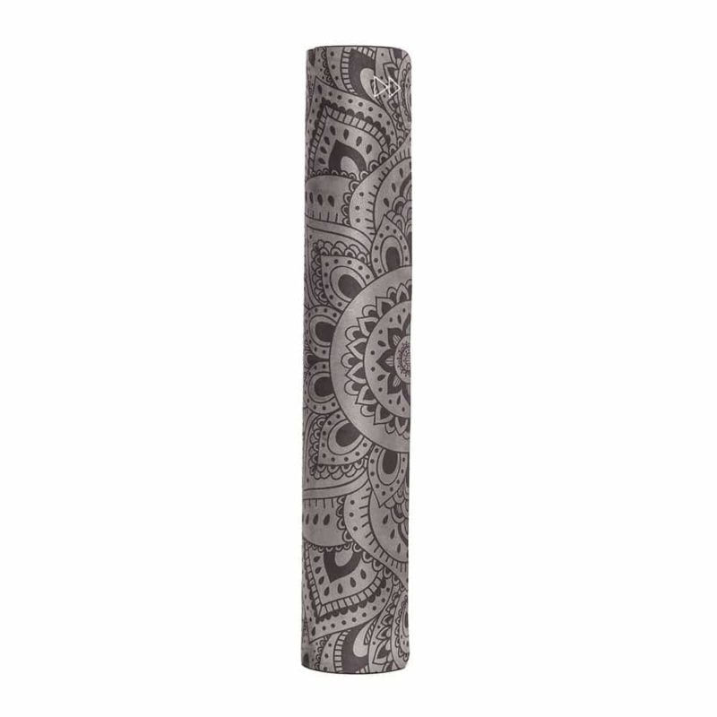 Mandala-Black_Yogamatte-Yoga-Design-Lab-Combo-Mat